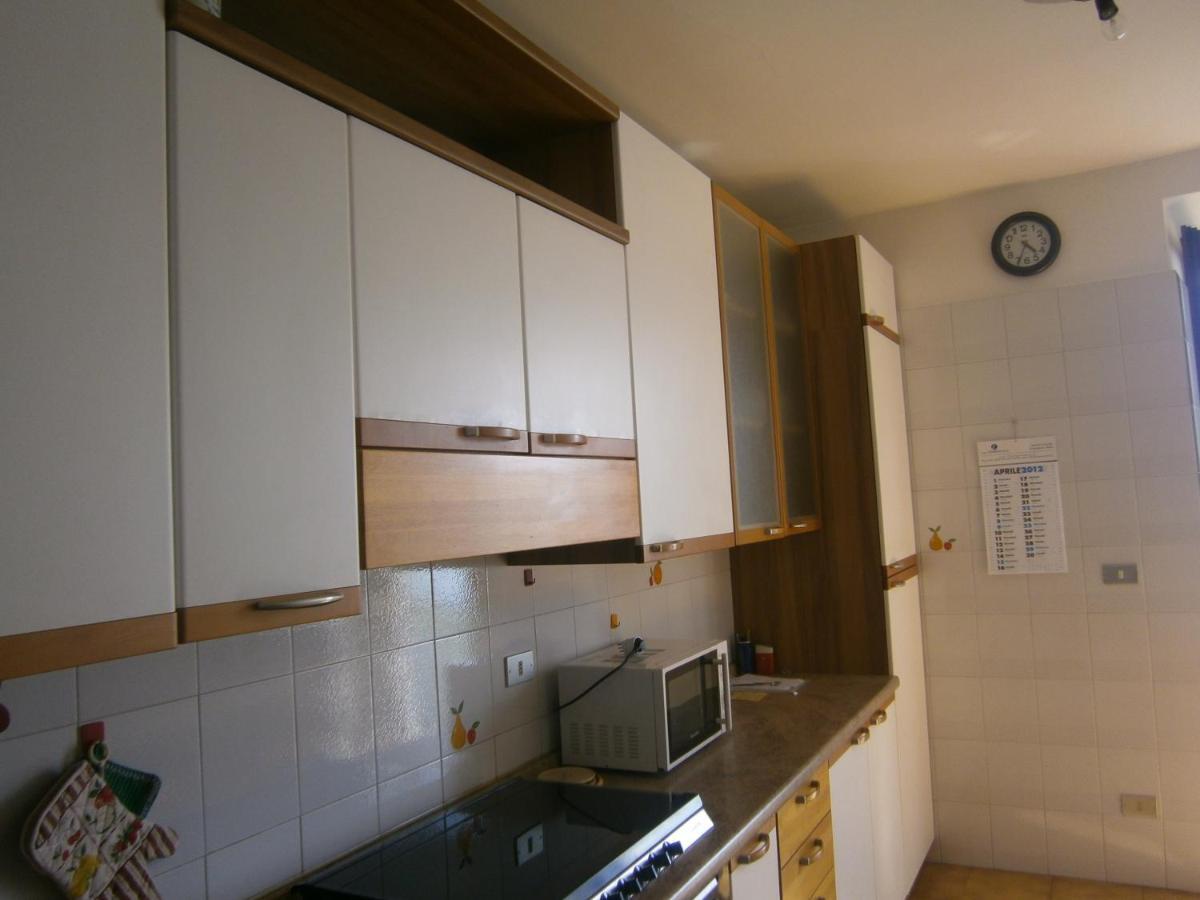 Casa In Riva Al Lago วาเรนนา ภายนอก รูปภาพ