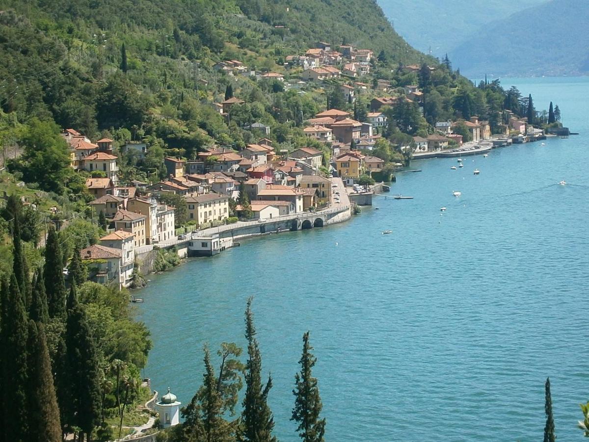 Casa In Riva Al Lago วาเรนนา ภายนอก รูปภาพ