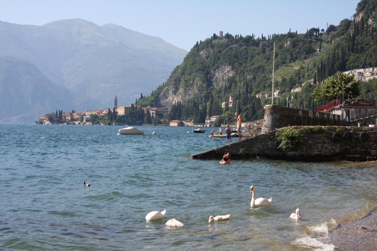 Casa In Riva Al Lago วาเรนนา ภายนอก รูปภาพ