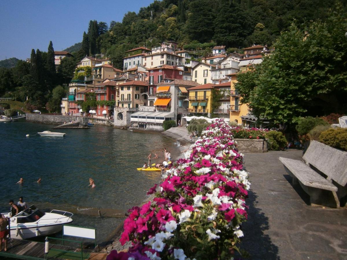 Casa In Riva Al Lago วาเรนนา ภายนอก รูปภาพ